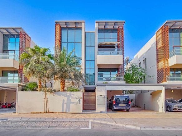 Meydan | Garden Views | 6-Bed | Villa | Single Row | Near To Pool & Club House