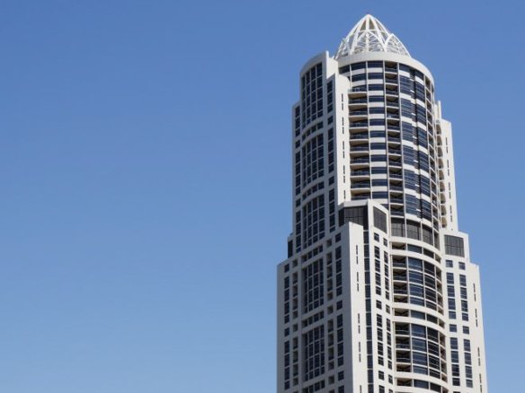 JLT | Lakeshore Tower | 2-Beds + Maid Apartment | Ready To Move | Golf Course View